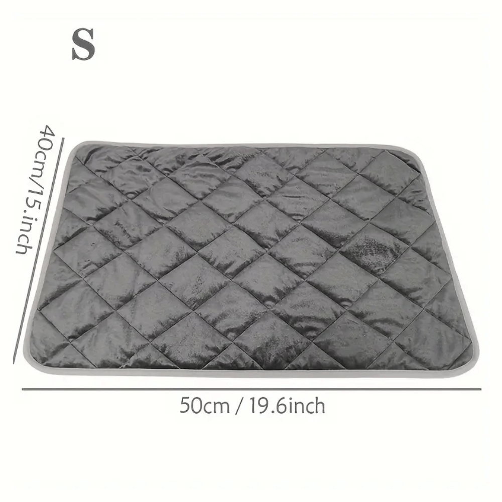 Self-Warming Pet Pad with Non-Slip Base for Dogs and Cats