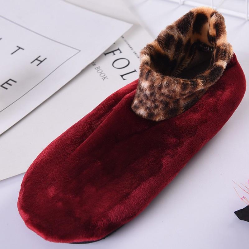 Non-Slip Cotton Grip Socks with Silicone Sole
