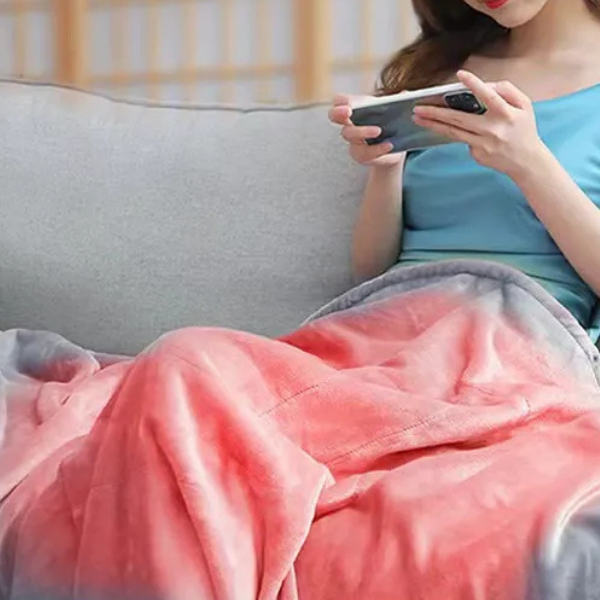 Harwelton™ Cordless USB Heated Throw for Sofa, Desk &amp; Travel