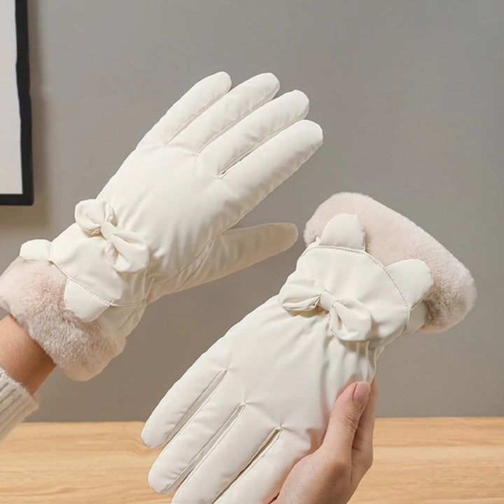 Harwelton™ Elegant Women&