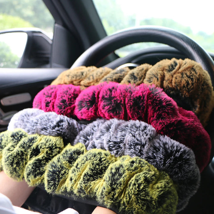 Harwelton™ Plush Winter Steering Wheel Cover – Soft, Warm Grip