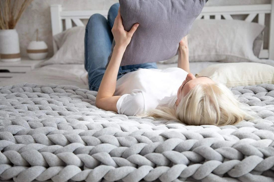 Chunky Knit Blanket, Super Thick and Cloud-Soft