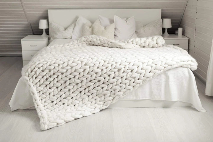 Chunky Knit Blanket, Super Thick and Cloud-Soft