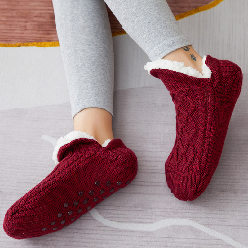 Knitted Fleece-Lined Slipper Socks with Silicone Grips
