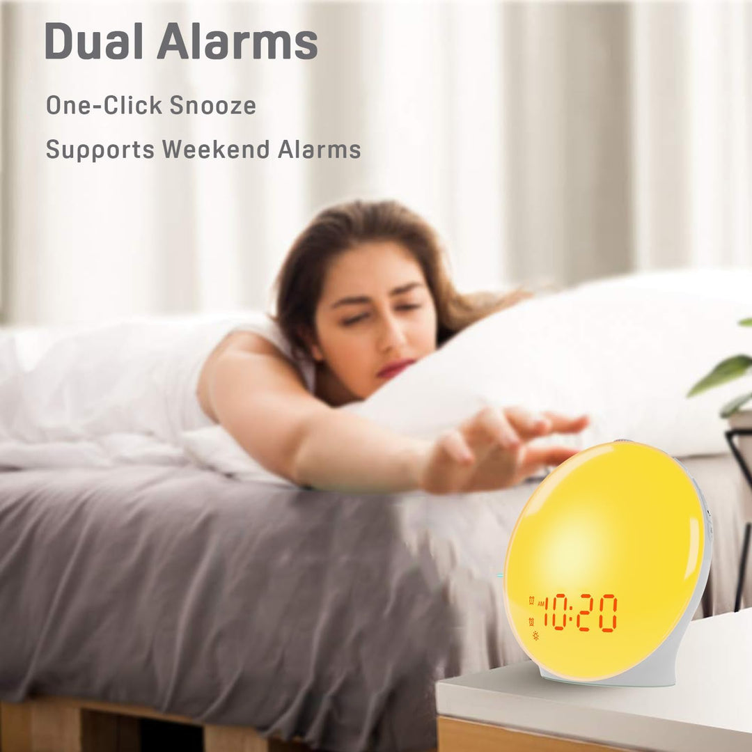 Harwelton™ Sunrise Alarm Clock with FM Radio and 14 Light Colours