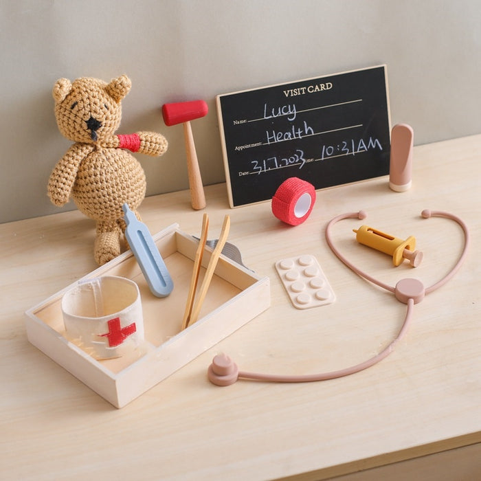 Harwelton Wooden doctor kit with stethoscope and play tools
