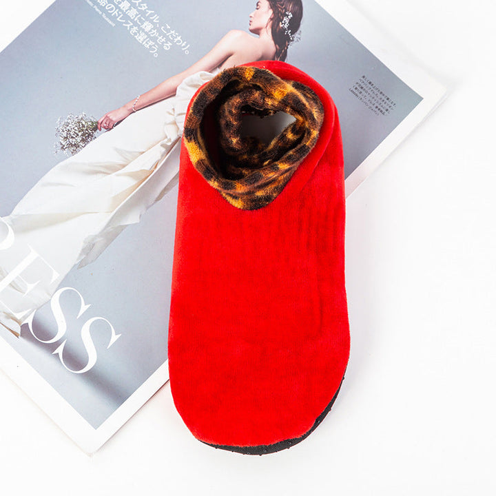 Non-Slip Grip Socks with Silicone Sole for Men and Women