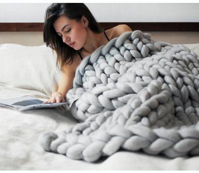 Chunky Knit Blanket, Super Thick and Cloud-Soft