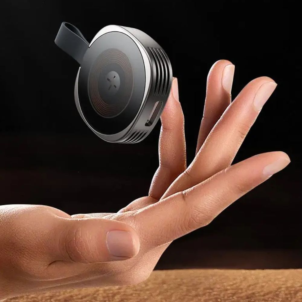 Harwelton™ Magnetic Wireless Apple Watch Charger – Keyring Size for Travel