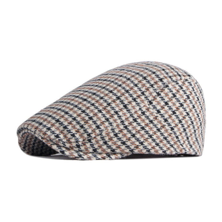 Houndstooth flat cap with adjustable fit