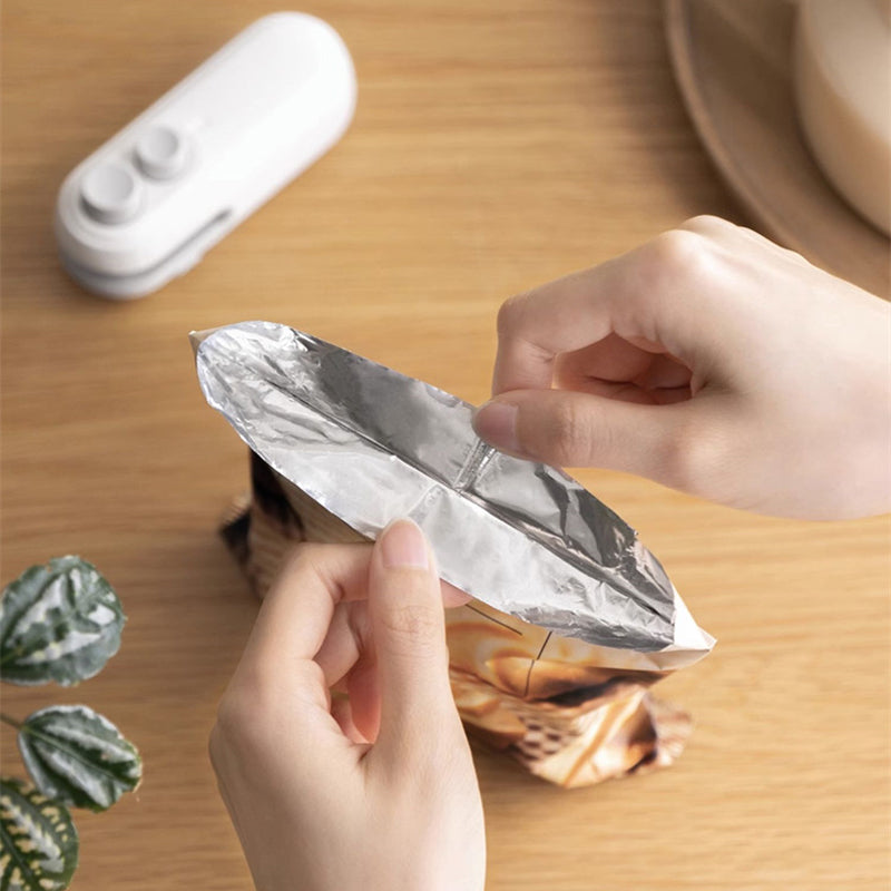 Rechargeable Mini Bag Sealer with Built-In Cutter