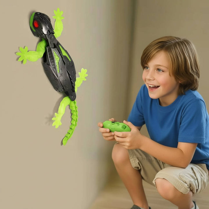 Wall-Climbing RC Lizard with Glowing LED Eyes