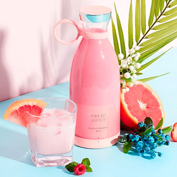 Portable Cordless Juice Blender for Smoothies on the Go
