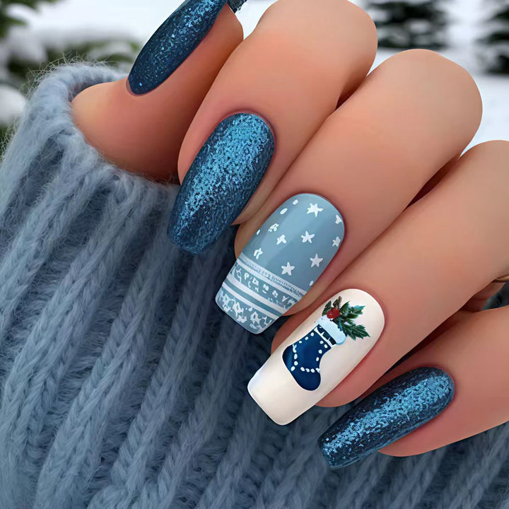 Harwelton™ Reusable Winter Press-On Nails with Snowy Designs