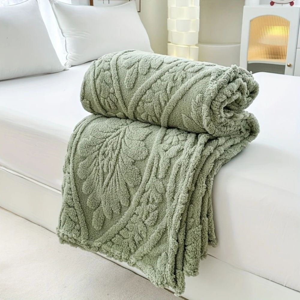 Geometric Jacquard Fleece Throw in a French-Inspired Weave