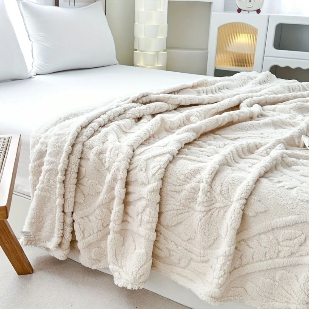 Geometric Jacquard Fleece Throw in a French-Inspired Weave