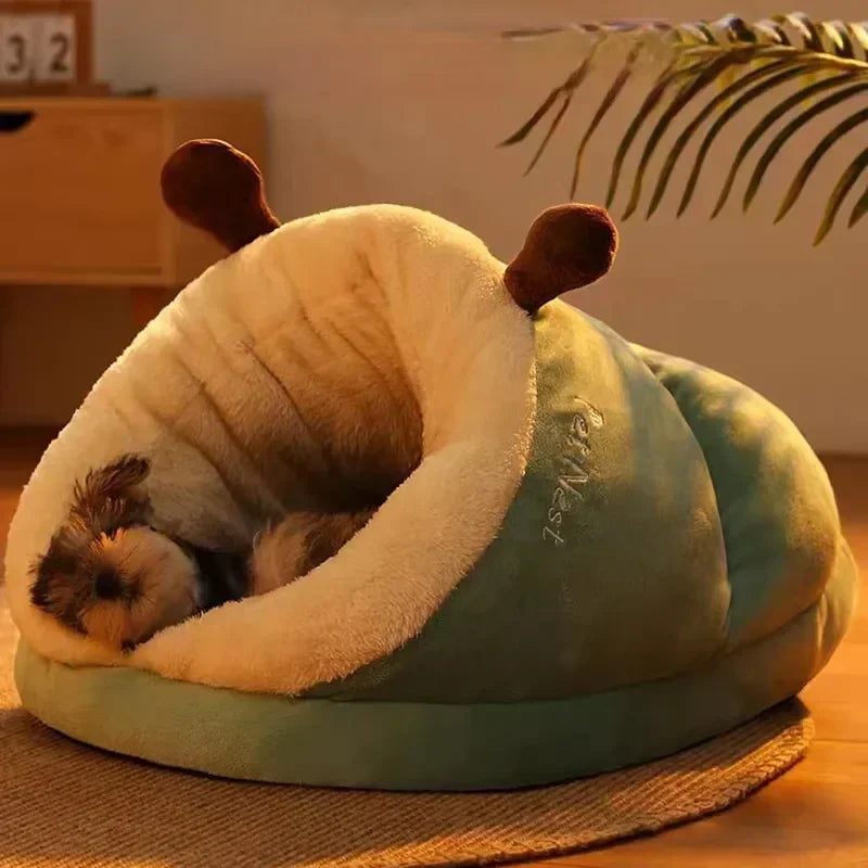 Slipper-Shaped Fleece Dog Bed – Foldable &amp; Washable