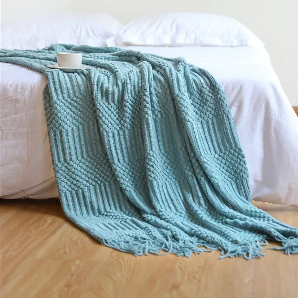 Nordic Chunky Knit Throw in Soft Faux Cashmere