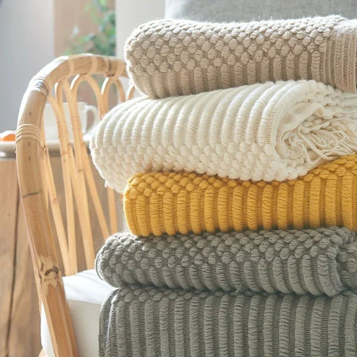 Nordic Chunky Knit Throw in Soft Faux Cashmere