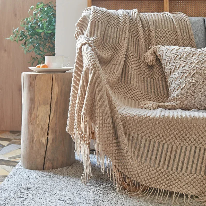 Nordic Chunky Knit Throw in Soft Faux Cashmere