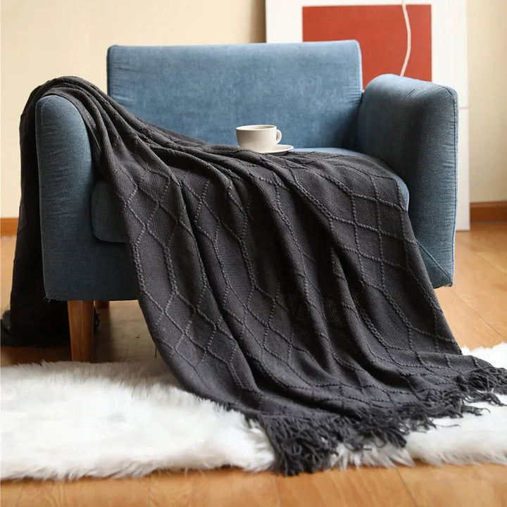 Nordic Chunky Knit Throw in Soft Faux Cashmere