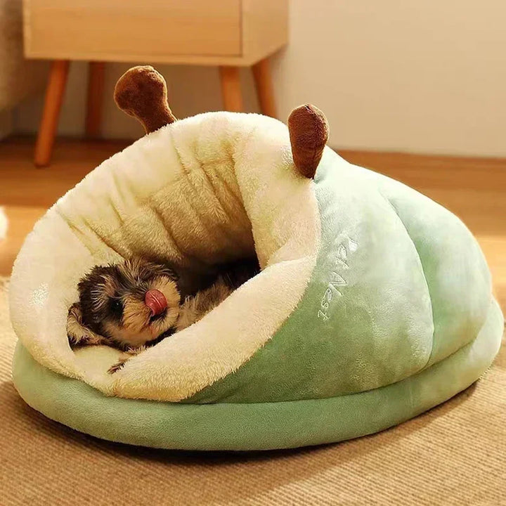 Slipper-Shaped Fleece Dog Bed – Foldable &amp; Washable