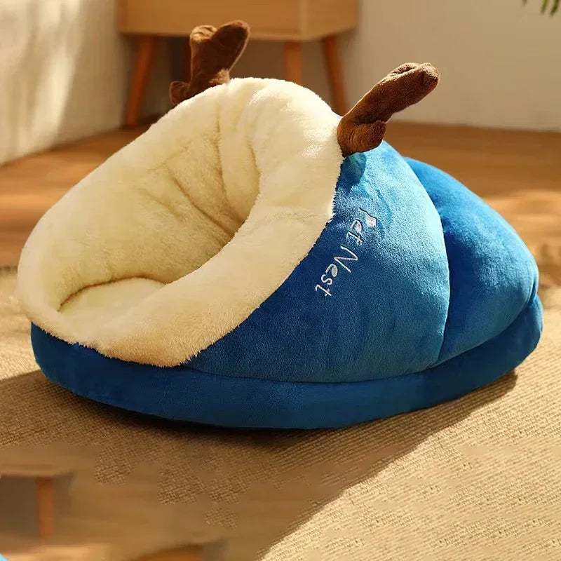 Slipper-Shaped Fleece Dog Bed – Foldable &amp; Washable