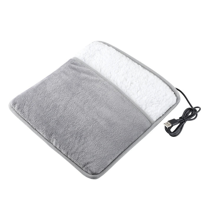 Harwelton™ USB Foot Warmer in Soft Flannel with Steady 40°C Heat