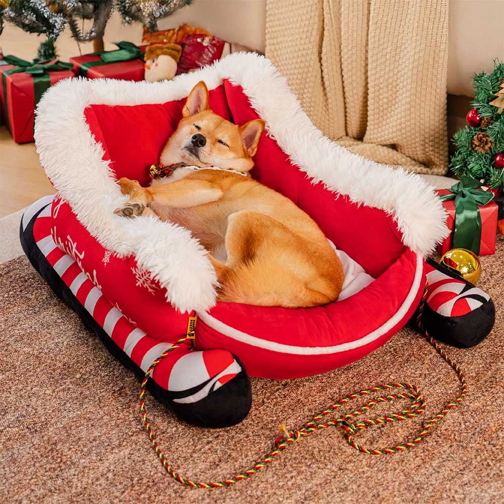 Sleigh-Shaped Dog Bed with Plush Faux Fur for Cosy Winters