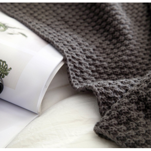 Chunky Waffle Knit Throw with Pom-Pom Tassels