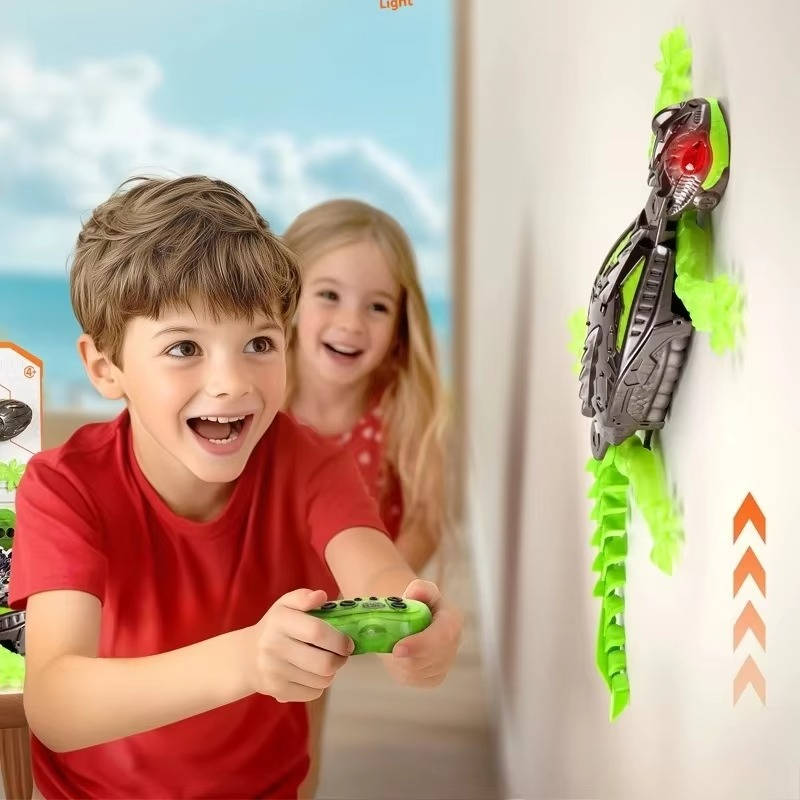 Wall-Climbing RC Lizard with Glowing LED Eyes