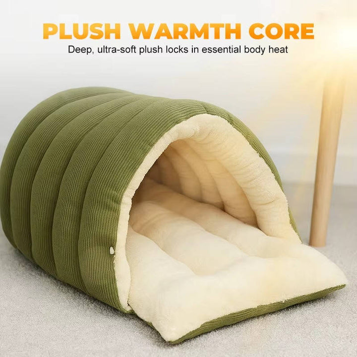 Enclosed Winter Cat Bed with Fleece Lining and Washable Cover
