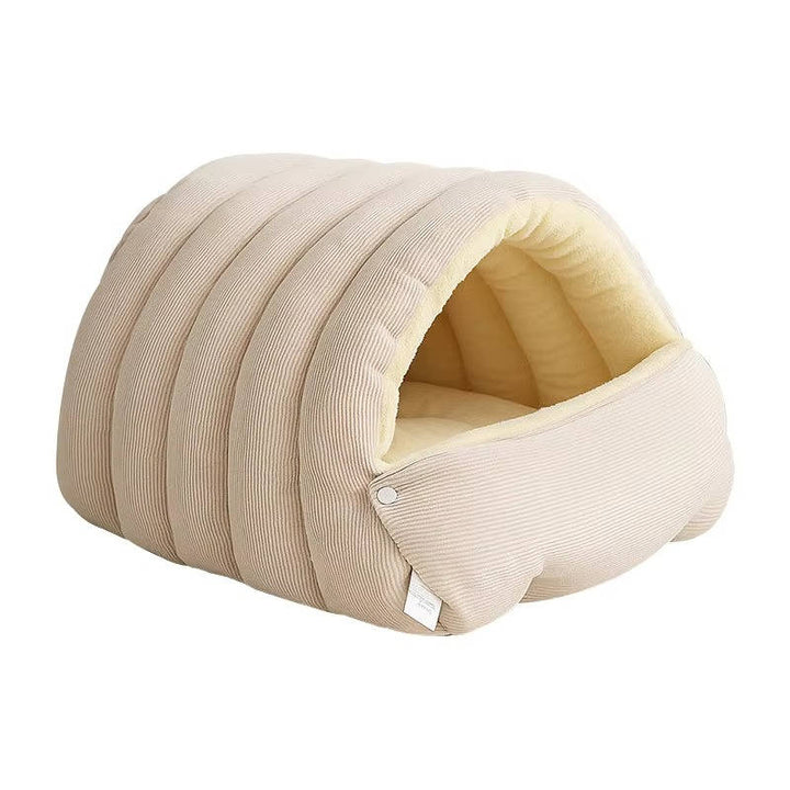 Enclosed Winter Cat Bed with Fleece Lining and Washable Cover