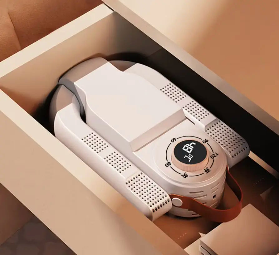 Quick and Gentle Shoe and Glove Dryer for Wet Winter Days