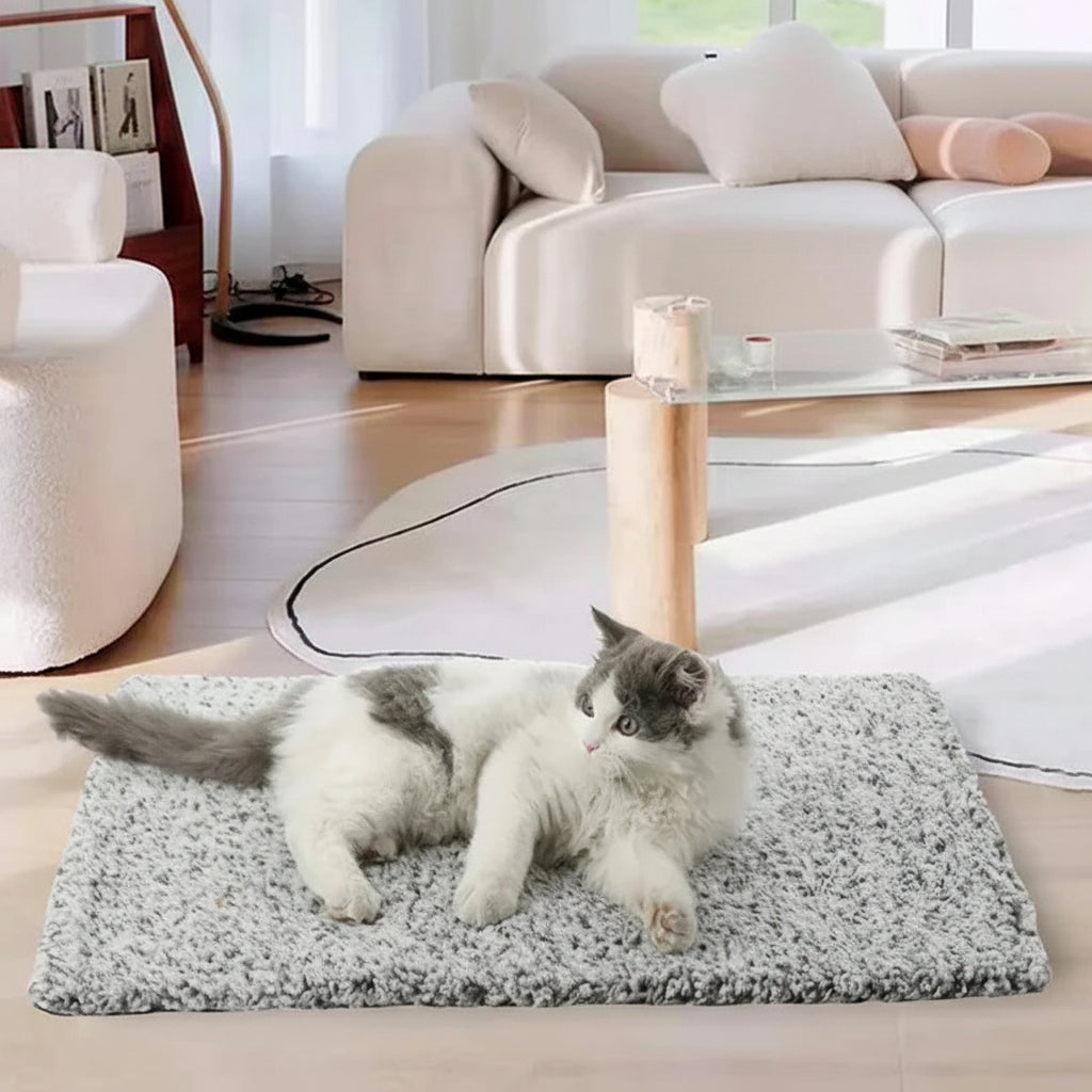 Self-Warming Pet Blanket for Cats and Dogs, No Power Needed