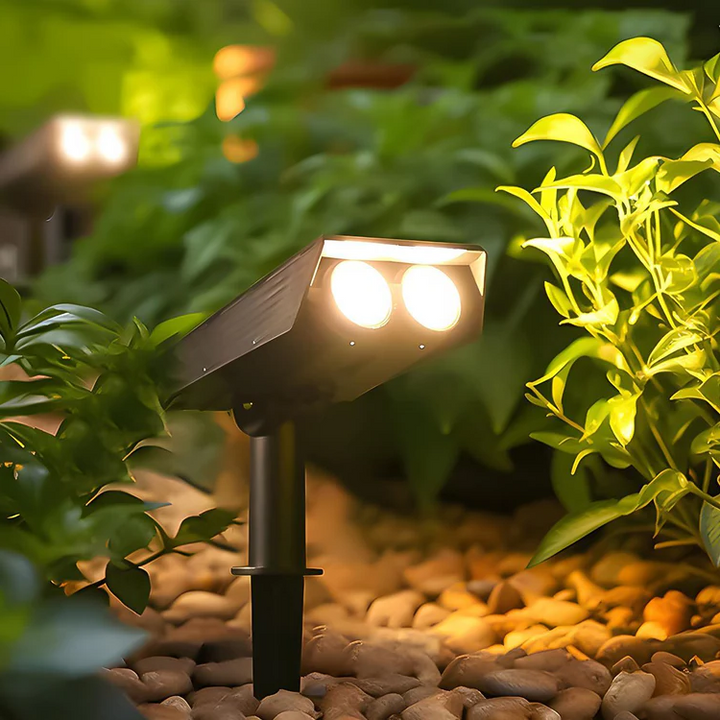 Harwelton™ Solar LED Garden Spotlight with Zoom Lens and RGB Light