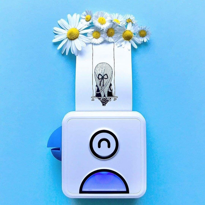 Pocket Inkless Printer for Phone Photos via Bluetooth