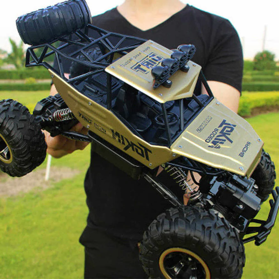 1:12 4WD Remote Control Monster Truck with 2.4GHz Control