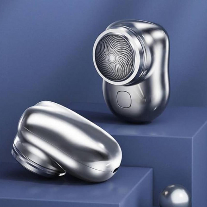 Mini Electric Shaver for Men – Waterproof, Wet and Dry Use