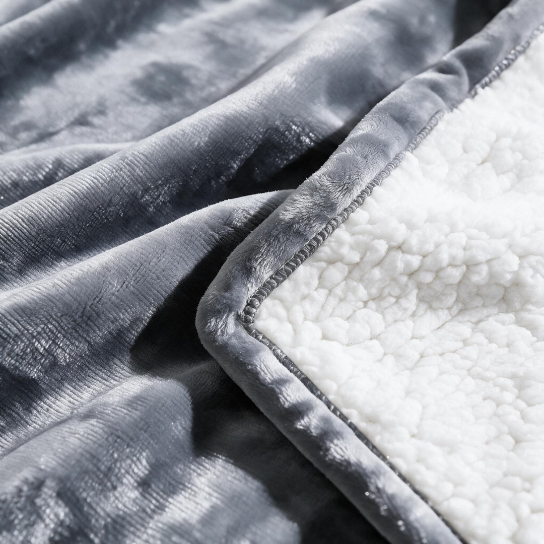 Harwelton™ Sherpa Heated Blanket with 6 Heat Settings &amp; Timer