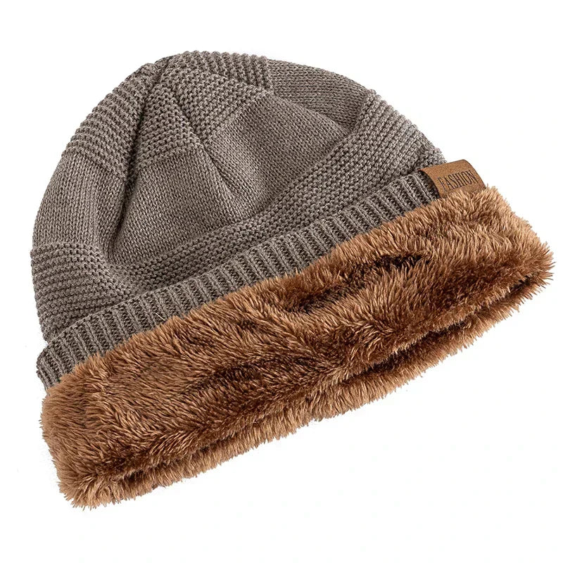 Luna Warm Winter Beanie – Soft Knit with Fleece Lining